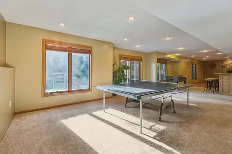 3588 Commonwealth Bay Woodbury MN 55125