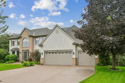3588 Commonwealth Bay Woodbury MN 55125