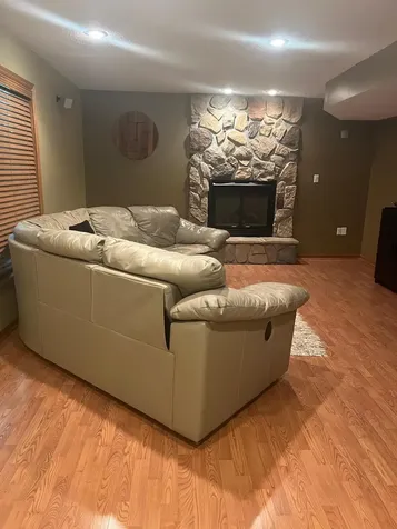3588 Commonwealth Bay Woodbury MN 55125