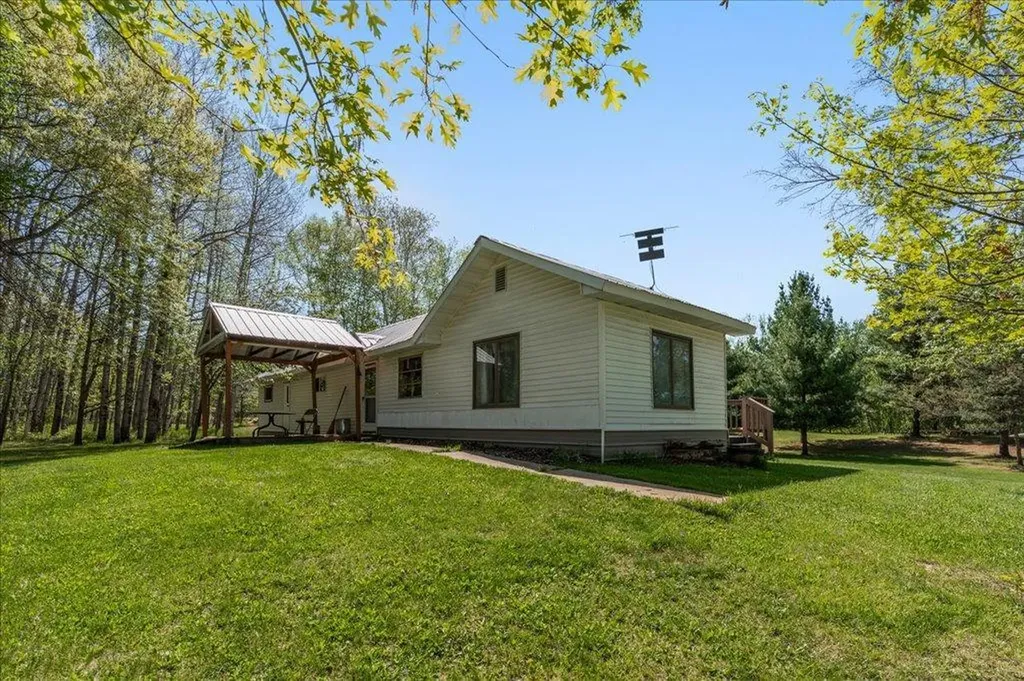 3680 Magpie Lane NW Backus MN 56435
