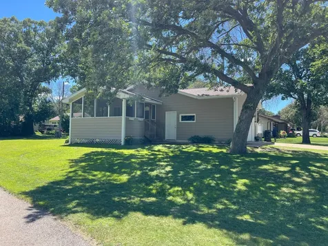 901 22nd Avenue SW Austin MN 55912