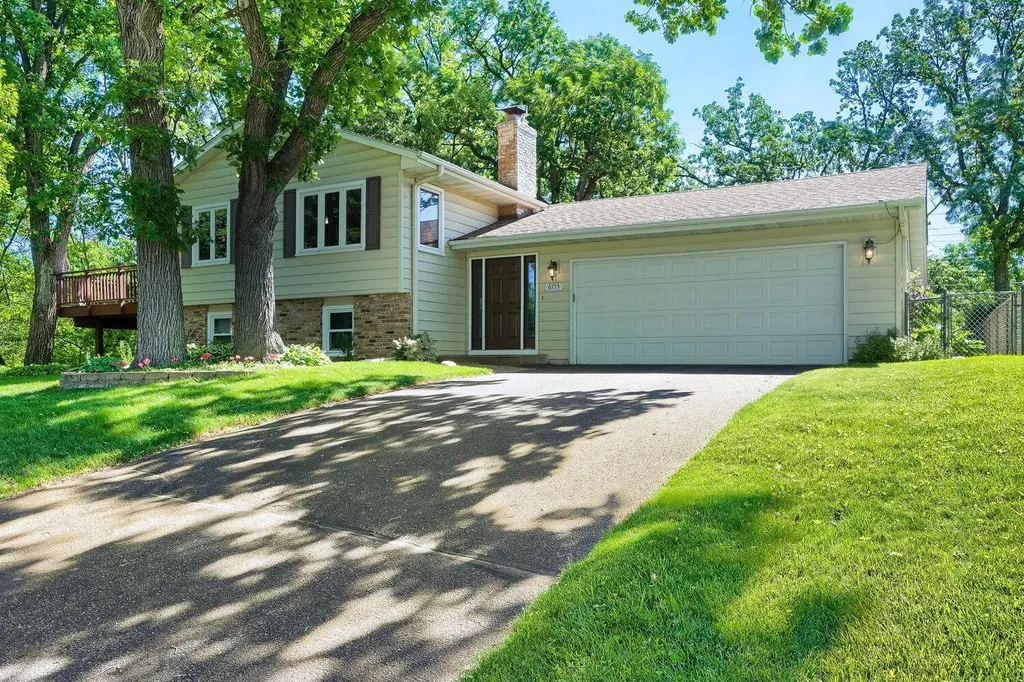 6715 Ashton Avenue NE Fridley MN 55432