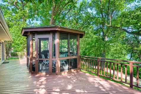 6715 Ashton Avenue NE Fridley MN 55432