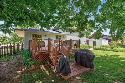 1094 Lowell Drive Apple Valley MN 55124