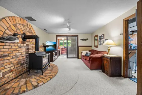 762 Pioneer Road Red Wing MN 55066