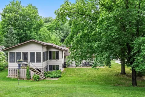 762 Pioneer Road Red Wing MN 55066