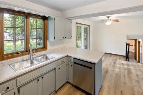 221 Jerry Liefert Drive Monticello MN 55362