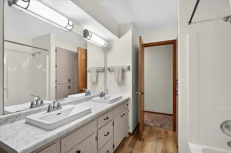 221 Jerry Liefert Drive Monticello MN 55362