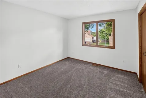 221 Jerry Liefert Drive Monticello MN 55362