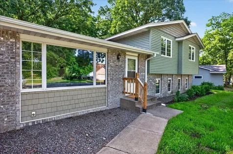221 Jerry Liefert Drive Monticello MN 55362