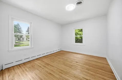 445 Lark Avenue E Maplewood MN 55117