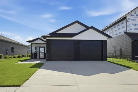 7816 Wild Rose Way Horace ND 58047