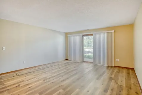 1450 Bidwell Street West Saint Paul MN 55118