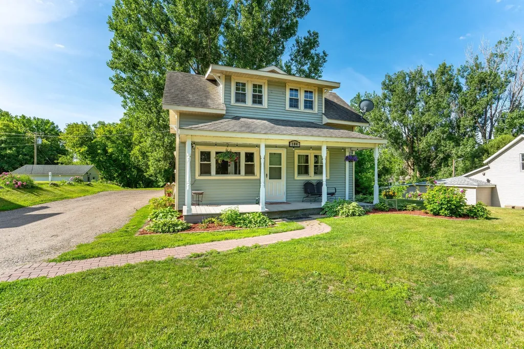 104 6th Avenue SW Pelican Rapids MN 56572