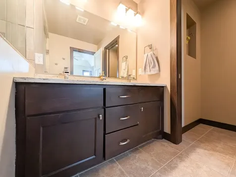 6810 24 Street S Fargo ND 58104