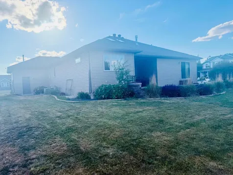 6810 24 Street S Fargo ND 58104