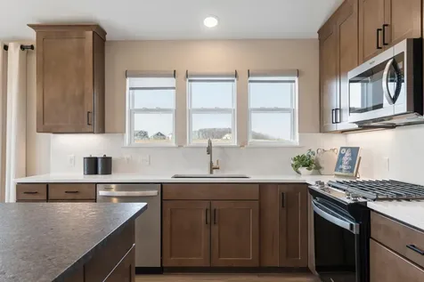 4107 Ramsay Way Waconia MN 55387