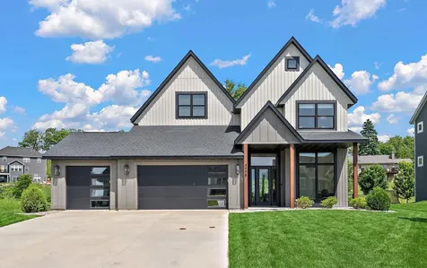 4998 Beach Street NE Prior Lake MN 55372