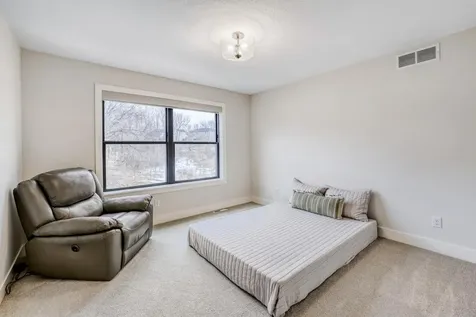4998 Beach Street NE Prior Lake MN 55372