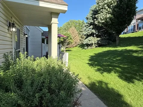 868 Princeton Avenue Shakopee MN 55379