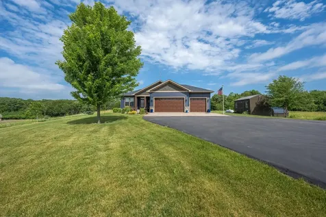 2239 83rd Avenue Osceola WI 54020
