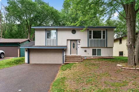 10541 Unity Street NW Coon Rapids MN 55433