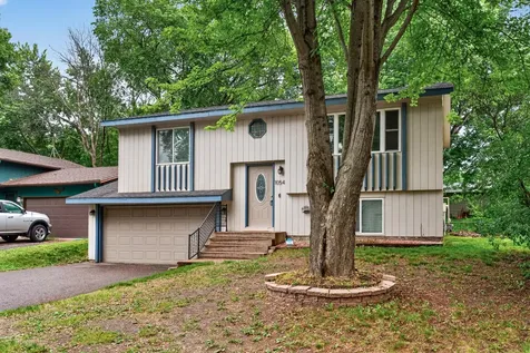 10541 Unity Street NW Coon Rapids MN 55433