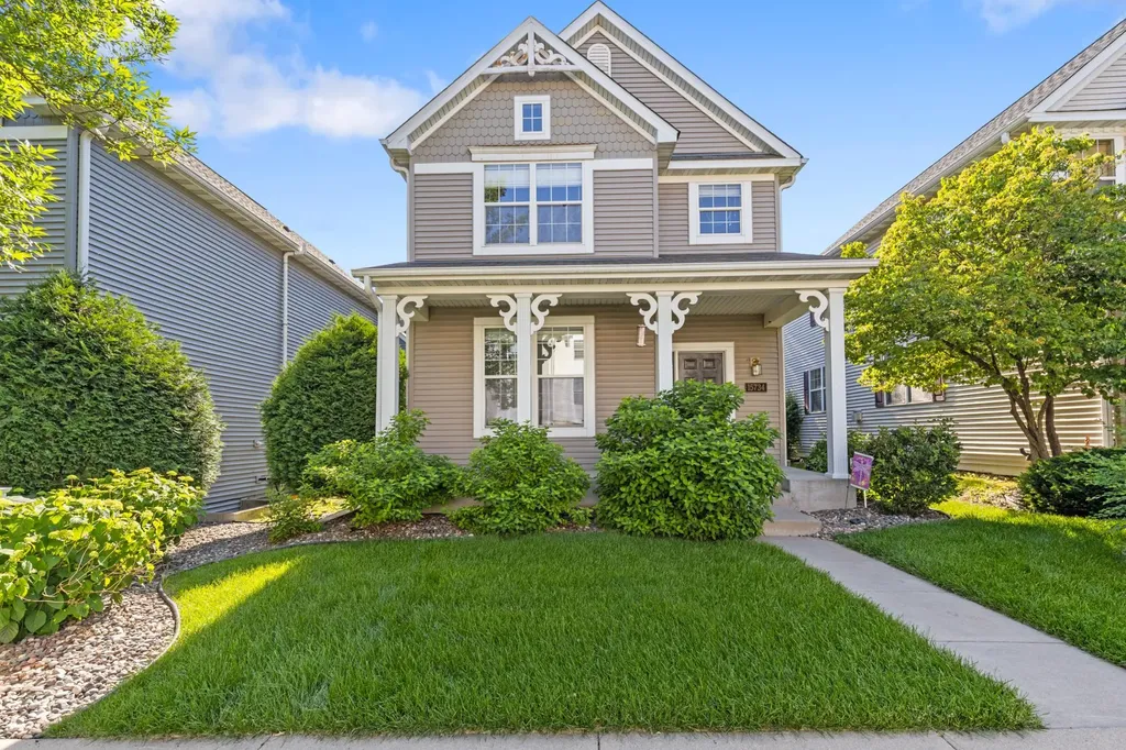 15734 Porchlight Lane Eden Prairie MN 55347