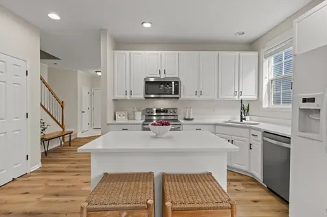 15734 Porchlight Lane Eden Prairie MN 55347