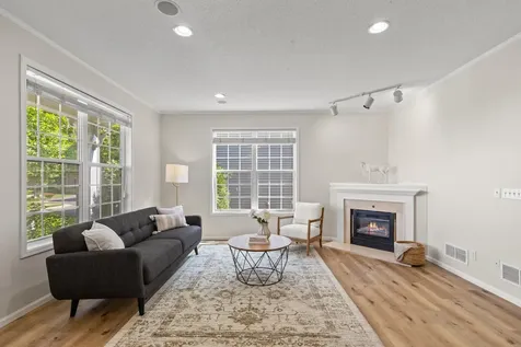 15734 Porchlight Lane Eden Prairie MN 55347