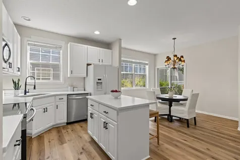 15734 Porchlight Lane Eden Prairie MN 55347
