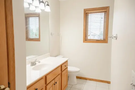 343 Pendryn Hill Curve Woodbury MN 55125