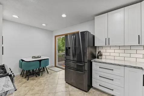 8430 Hiawatha Avenue Eden Prairie MN 55347