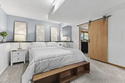 8430 Hiawatha Avenue Eden Prairie MN 55347