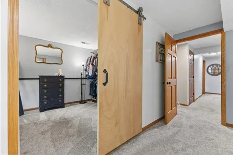 8430 Hiawatha Avenue Eden Prairie MN 55347