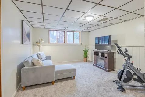 838 Jonathan Drive Apple Valley MN 55124