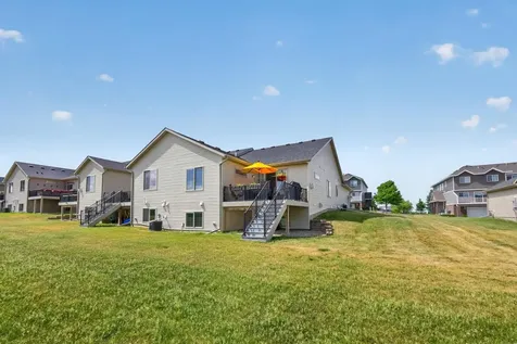 692 Shardlow Place NE Byron MN 55920