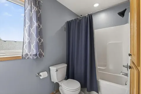 12295 63rd Street NE Albertville MN 55301