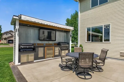 12295 63rd Street NE Albertville MN 55301