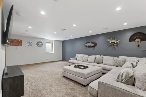 12295 63rd Street NE Albertville MN 55301