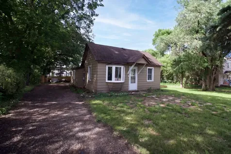 829 Willow Street W Detroit Lakes MN 56501