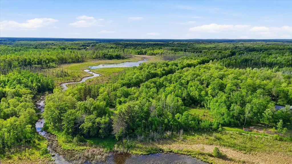 23506 Bezanis Road Cohasset MN 55721