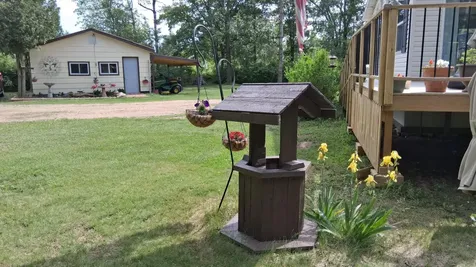 481 E River Road Motley MN 56466
