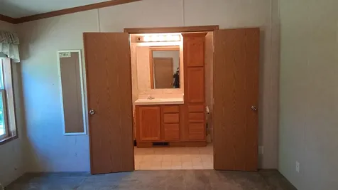481 E River Road Motley MN 56466