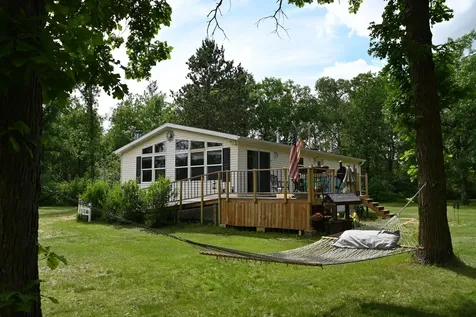 481 E River Road Motley MN 56466