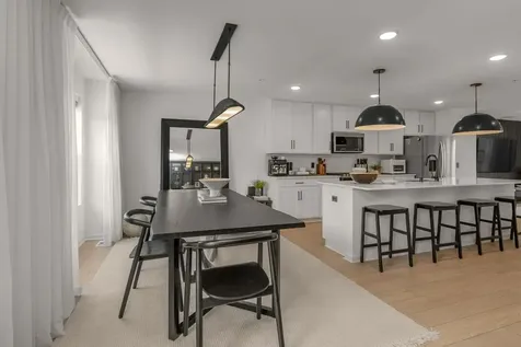 15577 Everglade Avenue Apple Valley MN 55124
