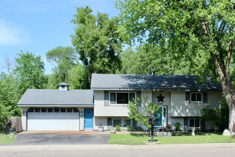 6441 Edgemont Boulevard N Brooklyn Park MN 55428