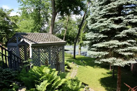 6441 Edgemont Boulevard N Brooklyn Park MN 55428