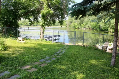 6441 Edgemont Boulevard N Brooklyn Park MN 55428