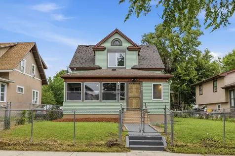 706 Oliver Avenue N Minneapolis MN 55411